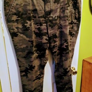 Ava & Viv Super Stretch camo skinny jegging